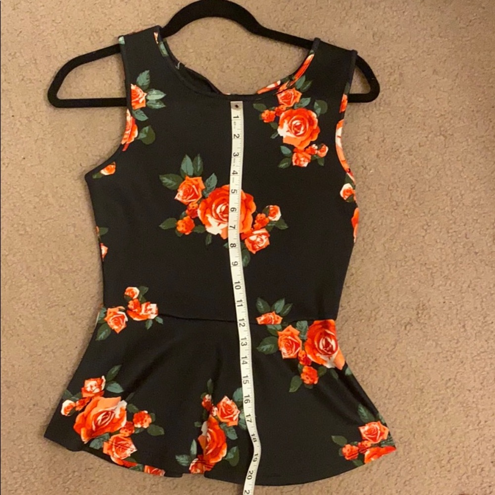 Flower Peplum Top - Picture 3 of 3
